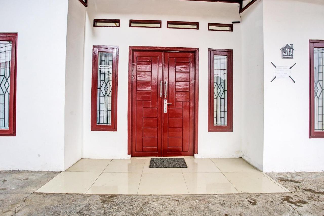 Oyo Life 92034 Jay Homestay Syariah Bandar Lampung Exterior photo